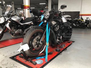 Moto Custom Negra