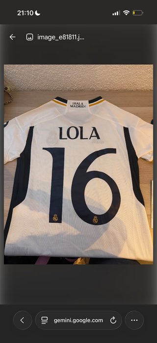 Camiseta Real Madrid Talla S + Postal Firmada Modr