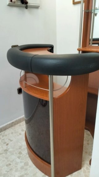 Mueble Bar Esquinero Madera y Metal