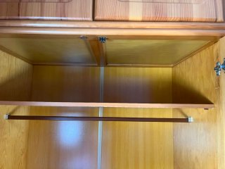 Armario con altillo madera maciza