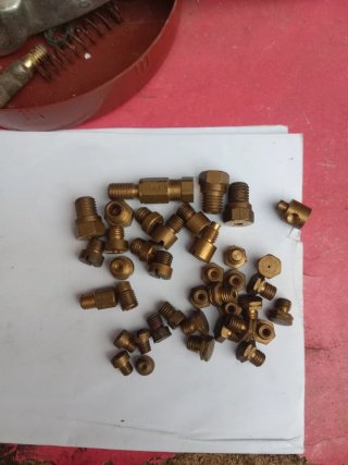 Lote de chicles variados para carburadores