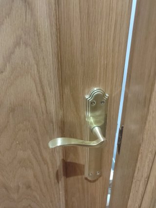 Puerta Roble de la serie Construcción en Roble