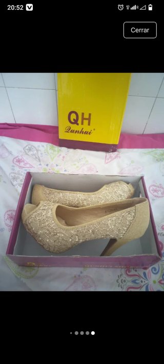 Zapatos de fiesta dorados Qunhui