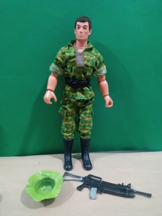 Figura Geyperman Militar de Bizak