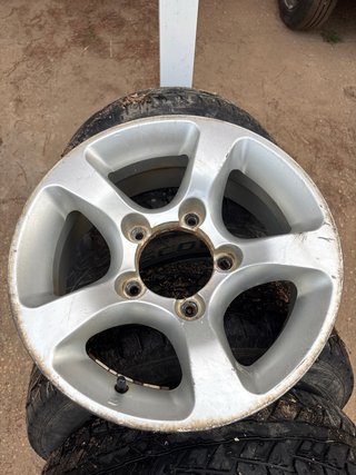 5 Llantas Aluminio Suzuki Vitara JLX
