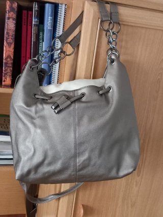 Bolso plata envejecida con cadena