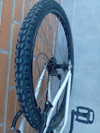 Bicicleta Aro 24 Blanca