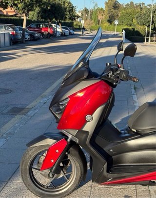 Yamaha XMAX 2018