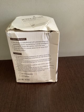 Taza térmica con mezclador eléctrico