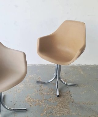Silla francesa ALLIBERT. Vintage, 70s.