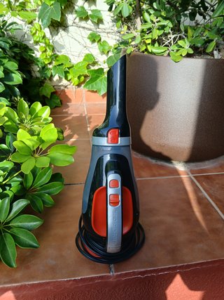 Aspirador de mano Black+Decker Dustbuster