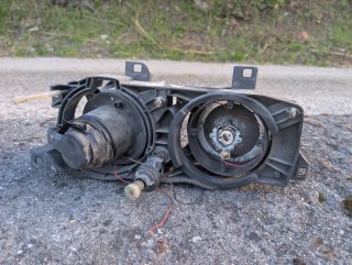 Faro BMW E34 Lado Piloto