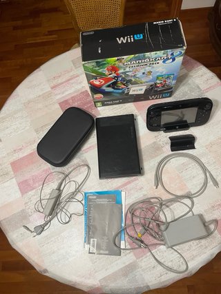 Consola Wii U + Mario Kart 8 + Accesorios