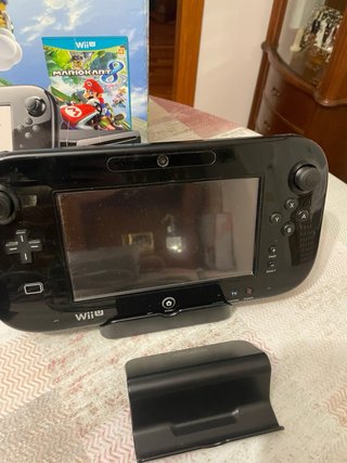 Consola Wii U + Mario Kart 8 + Accesorios