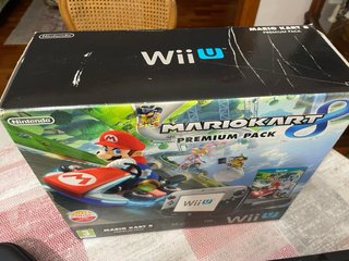 Consola Wii U + Mario Kart 8 + Accesorios