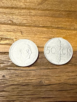 Monedas Franco 10 y 50 céntimos