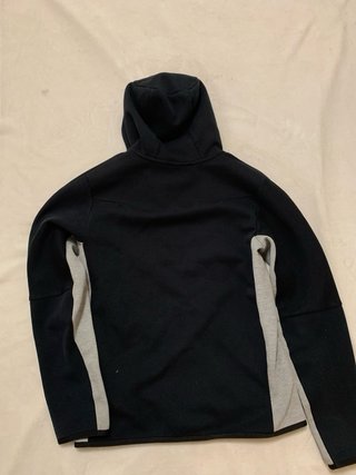 Sudadera Nike Tech Fleece Negra y Gris