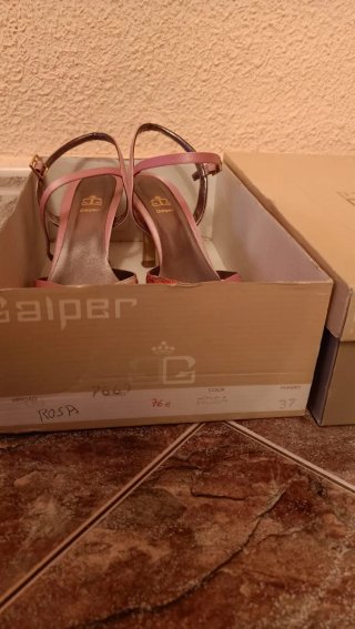 Zapatos de tacón Gaiper multicolor y rosa
