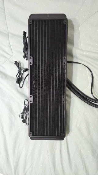EVGA RTX 3090 Ti FTW3 ULTRA HYBRID GAMING