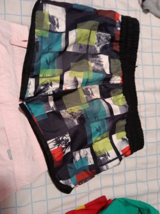 Bañadores/Shorts Multicolor y Rosa