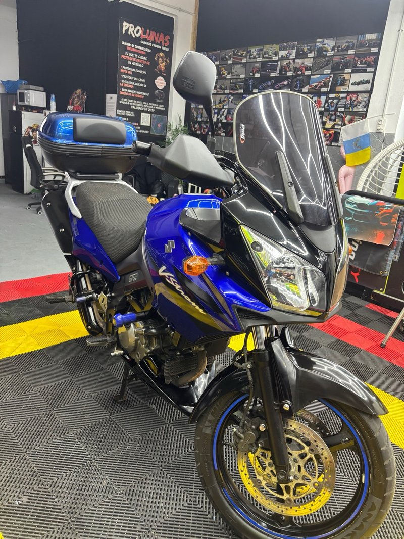 Suzuki V-Strom 650 Adventure