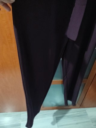 Mono pantalón color berenjena