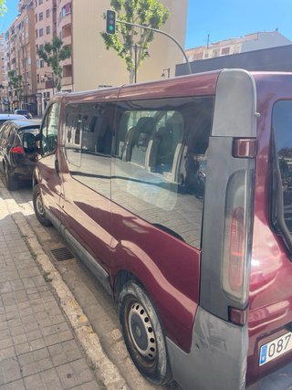 Furgoneta Nissan primaster  año 03 km 286
