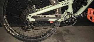Commencal Clash