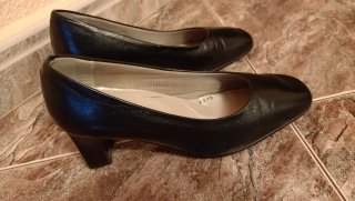 Zapatos de piel negros talla 36