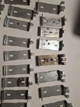 Lote 26 Soportes Radiadores Metálicos