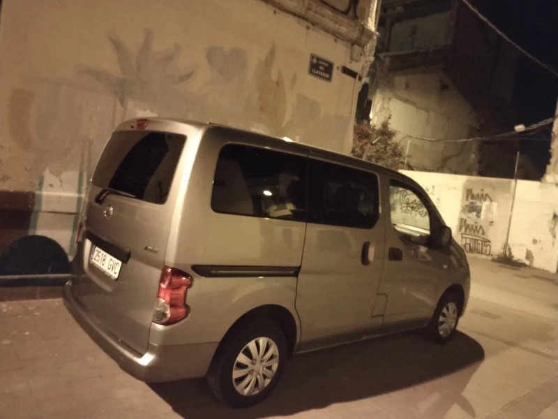 Nissan NV200 2010 - foto 1