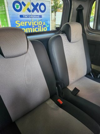 Nissan NV200 2010
