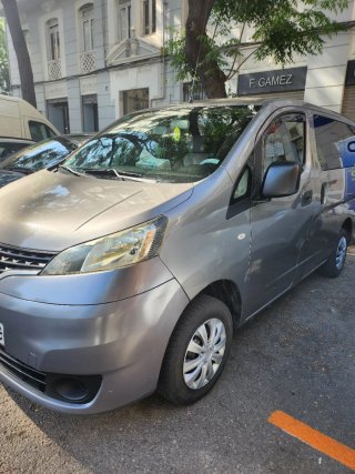 Nissan NV200 2010
