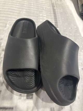 Sandalias Zara negras talla 38