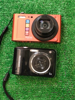 Lote 2 Fotocamere Pentax e Samsung