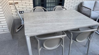 Mesa Kumla Jysk Beige Piedra y aluminio