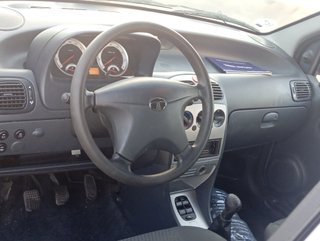 Tata Indica 2009