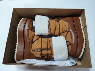 Botas de Nieve Marrones y Blancas