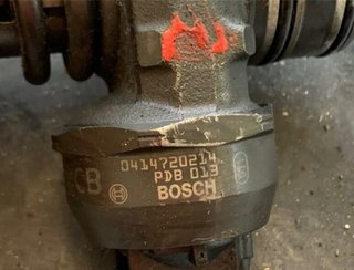 Inyector seat 60835 038130073ar ibiza (6l1) 1.9