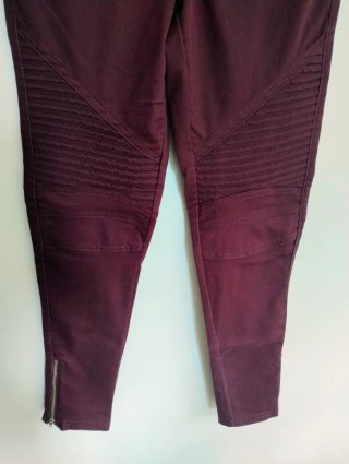 Jeggins burdeos