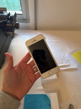 iPhone 5s 32gb plata con caja - Piezas