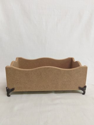 Portacubos con patas de madera DM