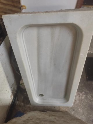 Pila/fregadero de mármol blanco