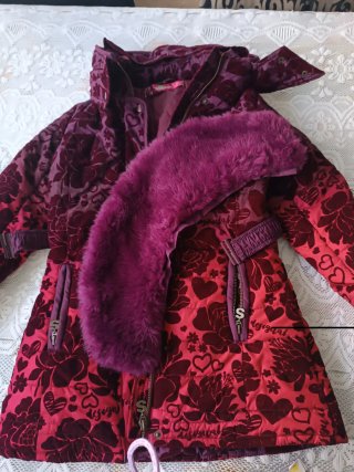 Abrigo niña Desigual Talla 7/8
