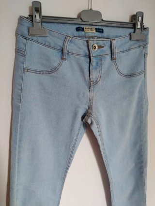 Pantalón vaquero pitillo Pull&Bear azul Talla XS