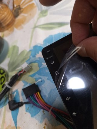 Pantalla Universal con Dash Cam y Cámara Trasera