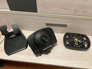 Volante Thrustmaster F1 + Pedales