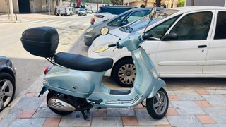 Piaggio Vespa 125cc Azul Automática