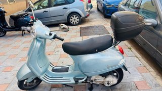 Piaggio Vespa 125cc Azul Automática
