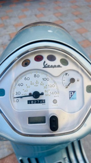 Piaggio Vespa 125cc Azul Automática